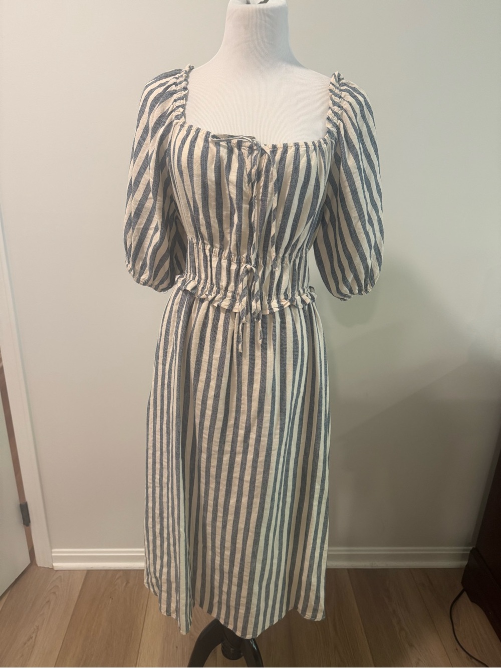 Universal Thread Blue and White Striped Midi Dress
